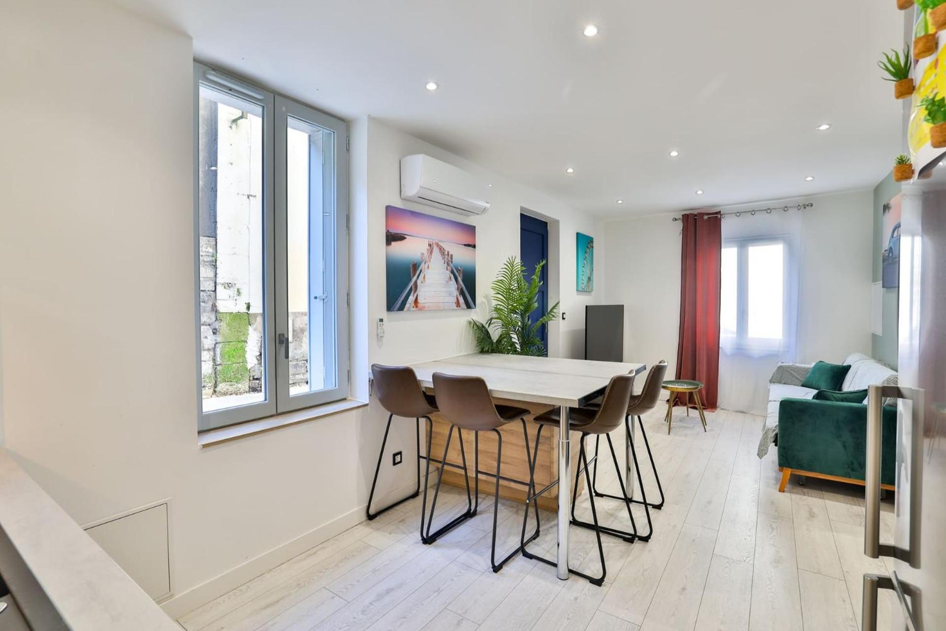 Le Lucien Eco-Appart'Hotel - Angouleme - Centre - Wifi - Parking Prive - Classe 4 Etoiles Eksteriør bilde