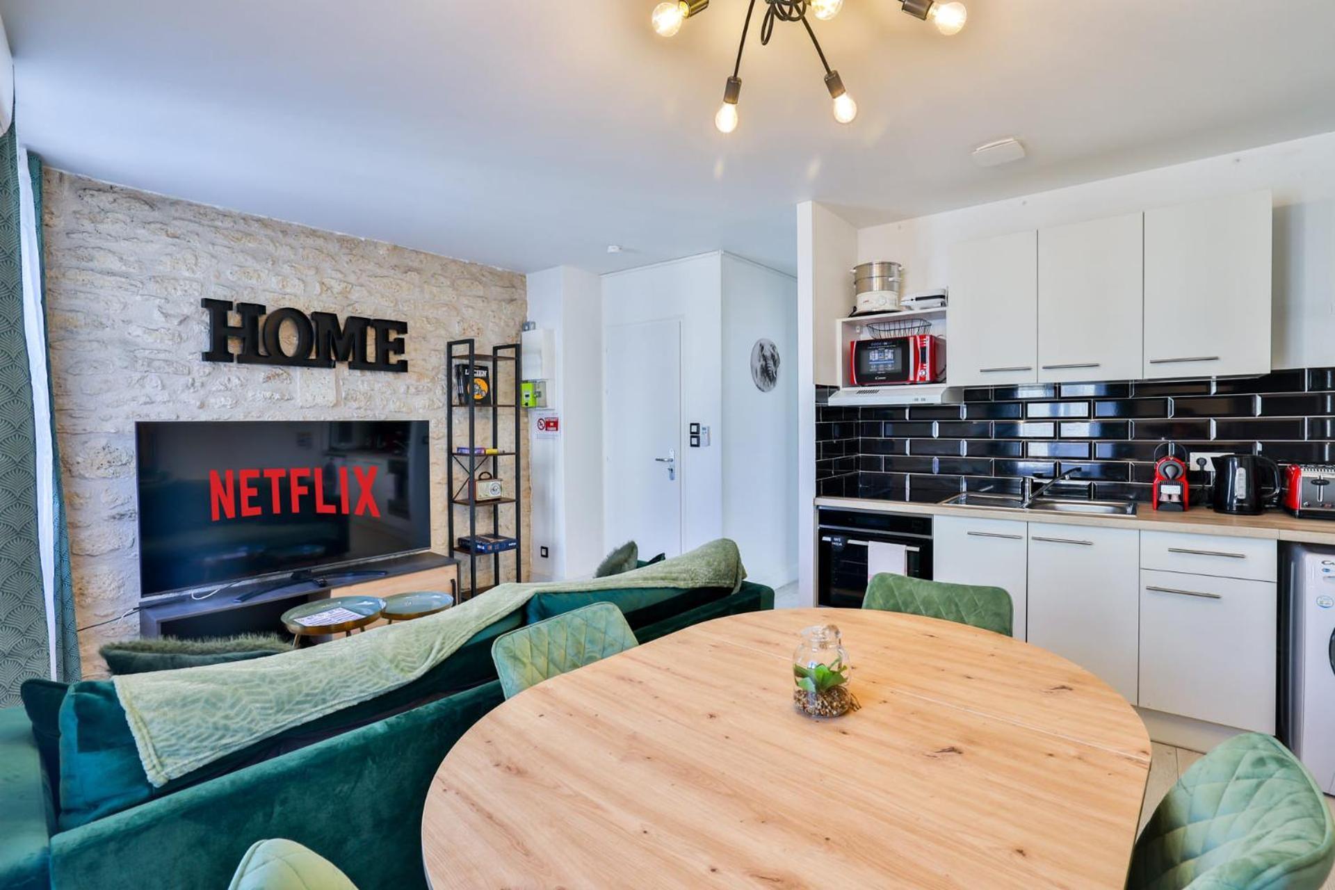 Le Lucien Eco-Appart'Hotel - Angouleme - Centre - Wifi - Parking Prive - Classe 4 Etoiles Eksteriør bilde