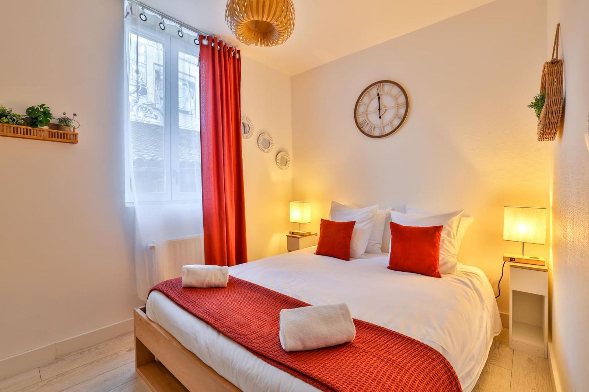 Le Lucien Eco-Appart'Hotel - Angouleme - Centre - Wifi - Parking Prive - Classe 4 Etoiles Eksteriør bilde